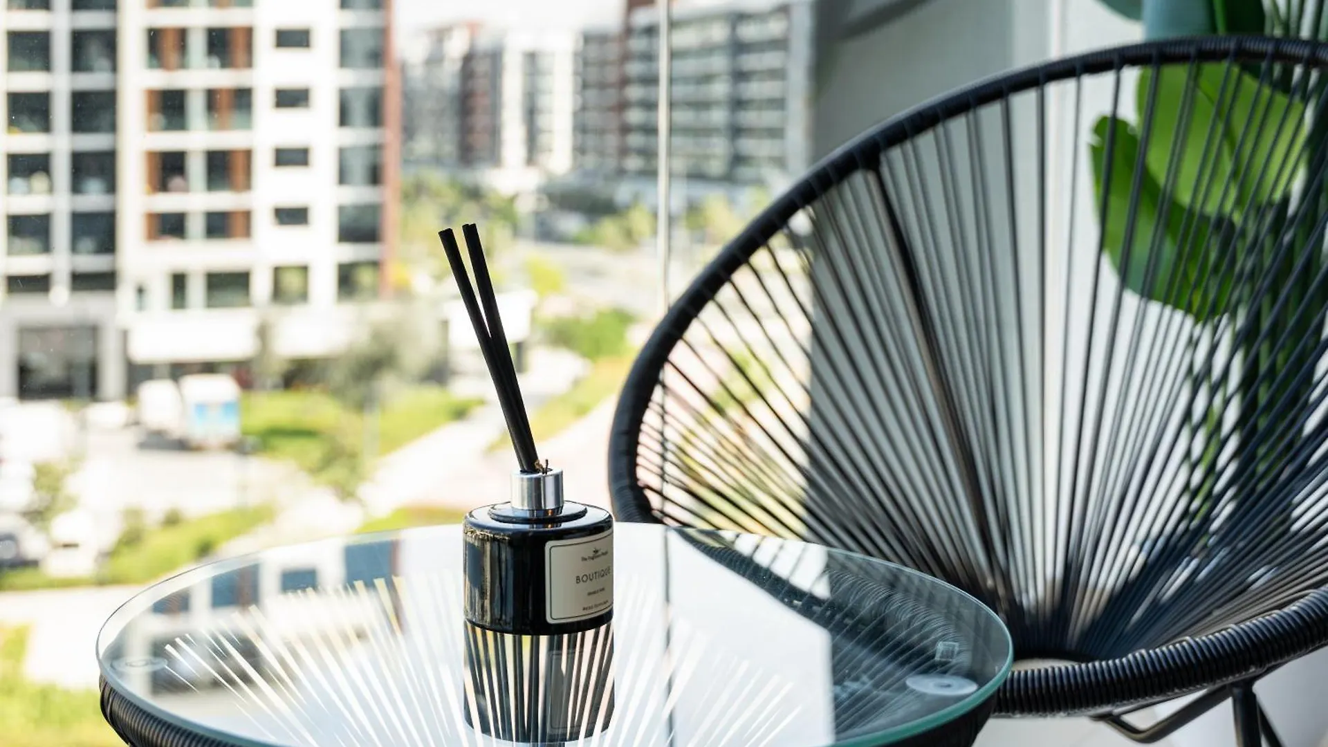 New Chic Studio Apartment In Azizi Riviera One Dubai United Arab Emirates